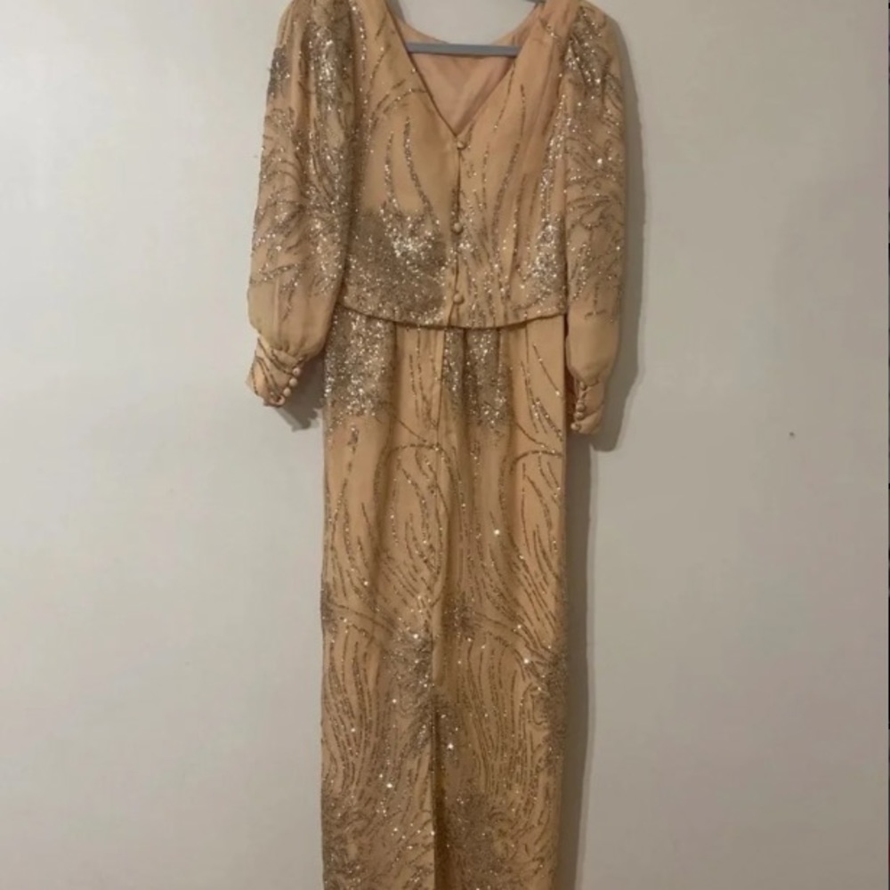 Dress - Picture 2 of 4